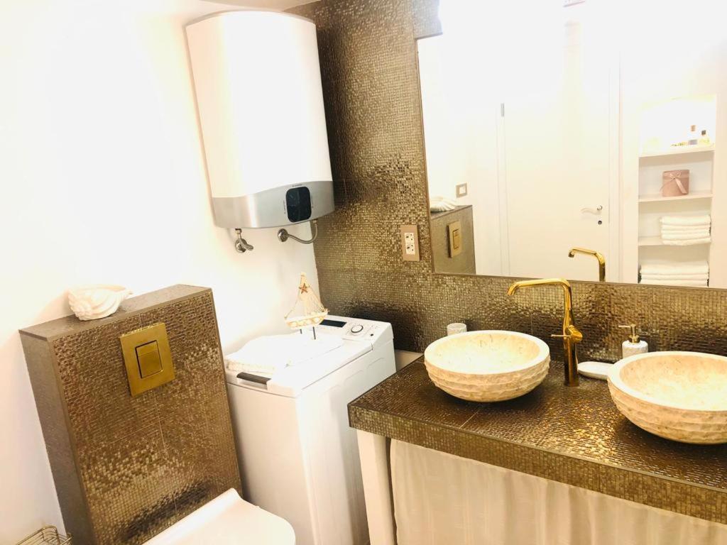 Istrian Stone House In The Heart Of The Beautiful Fishing Village Fazana - Only Few Steps From The Sea And The Wonderful Beach - Incl Plasma-Quad-Plus-Filter Against C O V I D Екстер'єр фото