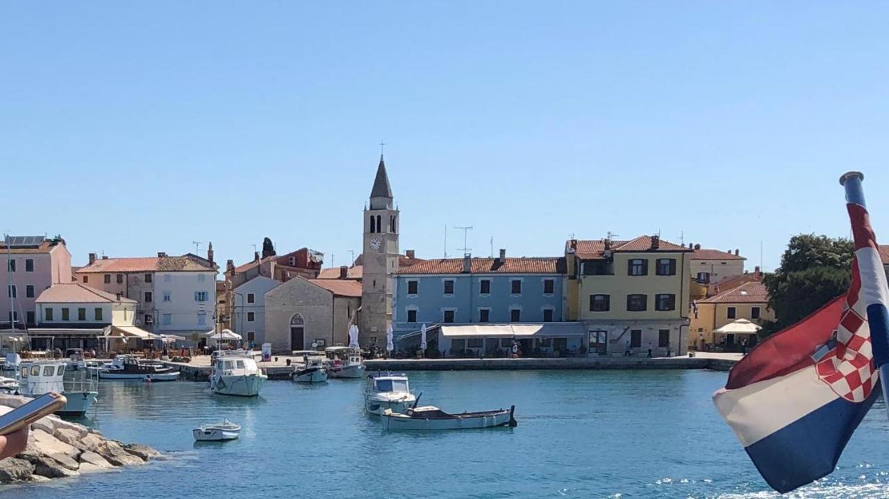 Istrian Stone House In The Heart Of The Beautiful Fishing Village Fazana - Only Few Steps From The Sea And The Wonderful Beach - Incl Plasma-Quad-Plus-Filter Against C O V I D Екстер'єр фото