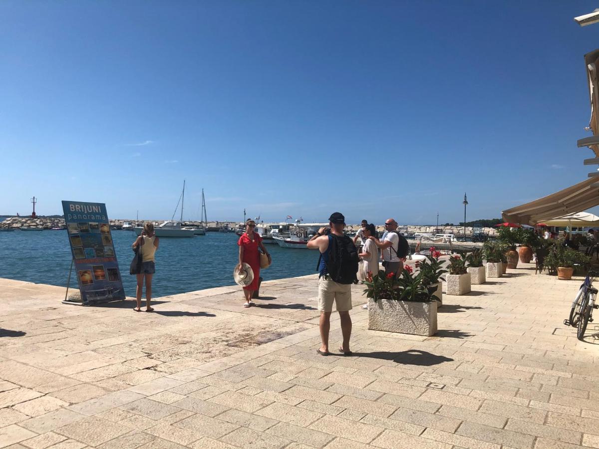 Istrian Stone House In The Heart Of The Beautiful Fishing Village Fazana - Only Few Steps From The Sea And The Wonderful Beach - Incl Plasma-Quad-Plus-Filter Against C O V I D Екстер'єр фото