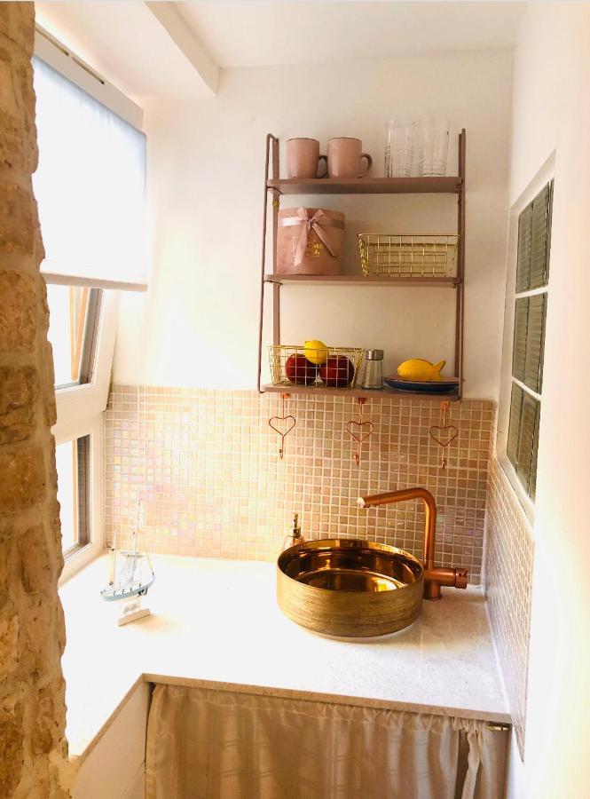 Istrian Stone House In The Heart Of The Beautiful Fishing Village Fazana - Only Few Steps From The Sea And The Wonderful Beach - Incl Plasma-Quad-Plus-Filter Against C O V I D Екстер'єр фото